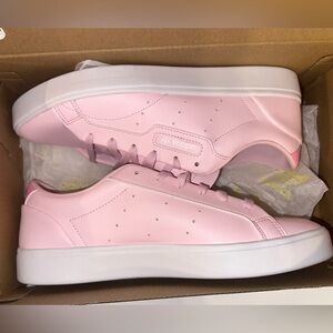 Adidas Sleek Women's Pink & White Sneakers